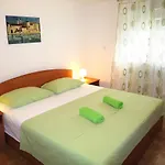 Klaric-2 By Interhome