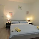 Apartman Klaric-2 By Interhome *