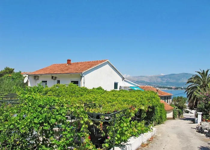 Klaric-2 By Interhome 公寓