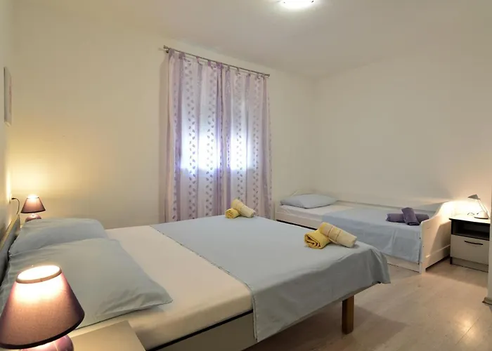 Appartement Klaric-2 By Interhome